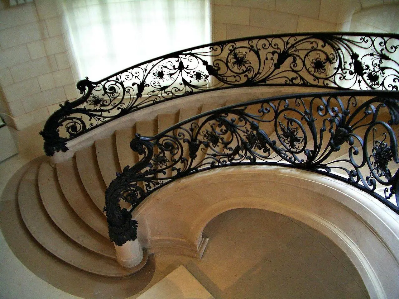 Modern Staircase Railing Ideas: Wood, Glass, Metal and Rope