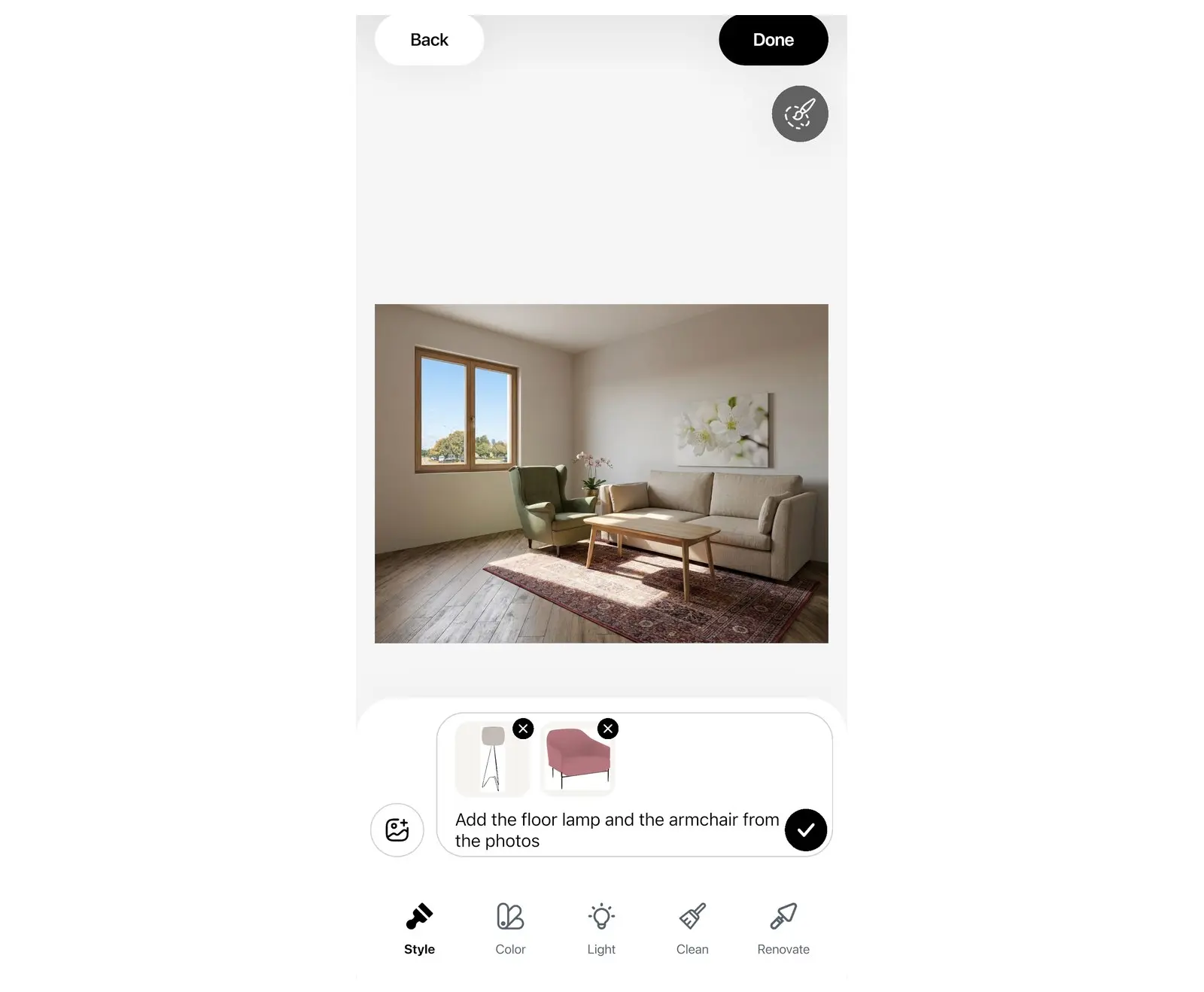 Panel de prompt en Rediseño IA de Home Planner con dos fotos de referencia adjuntas junto al botón de agregar imagen